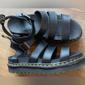 Women’s dr martin sandals size 39 US 9s